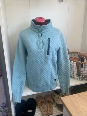 Quilted Light Blue Women's Pullover Sweater
